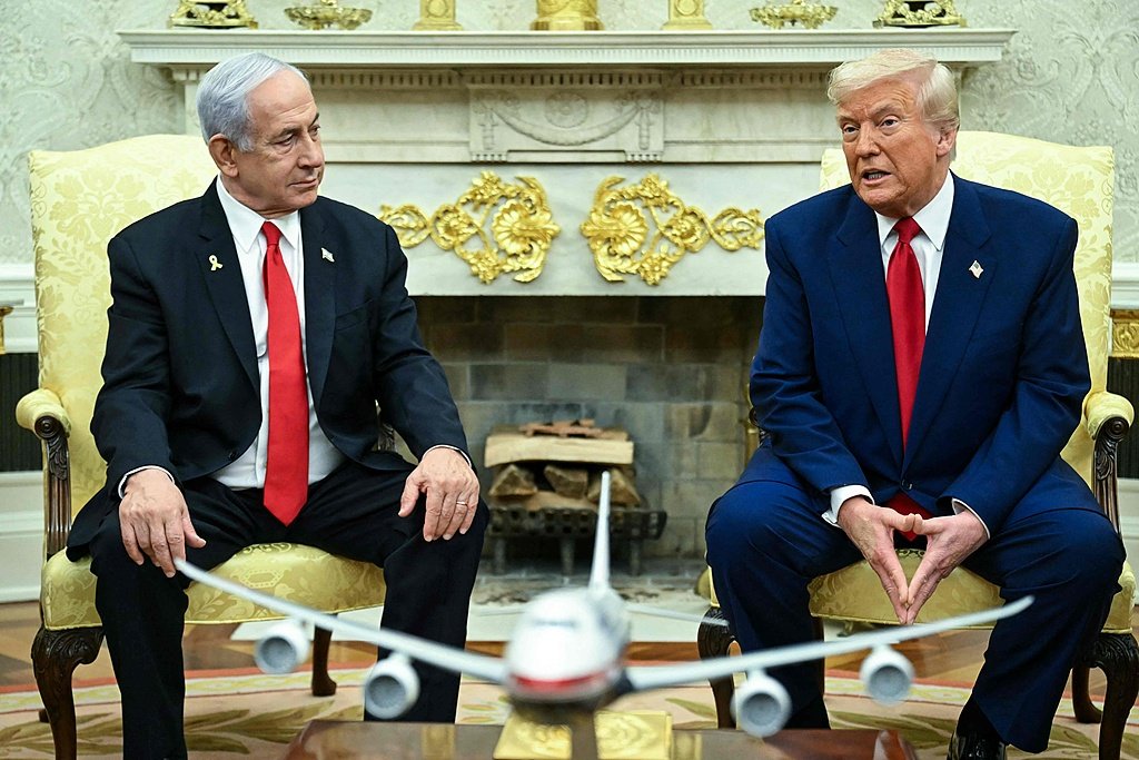 以色列打伊朗不敢还手_以色列向伊朗宣战_